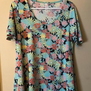 Lularoe floral shirt